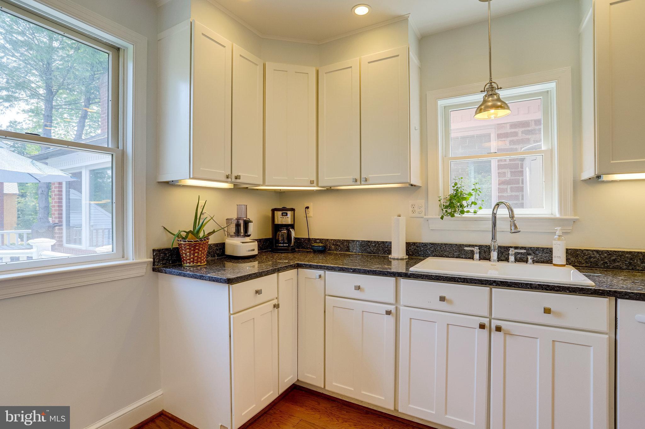 2411 North Glebe Road Arlington, VA 22207 - Photo 19 of 94 Gallery Image 19