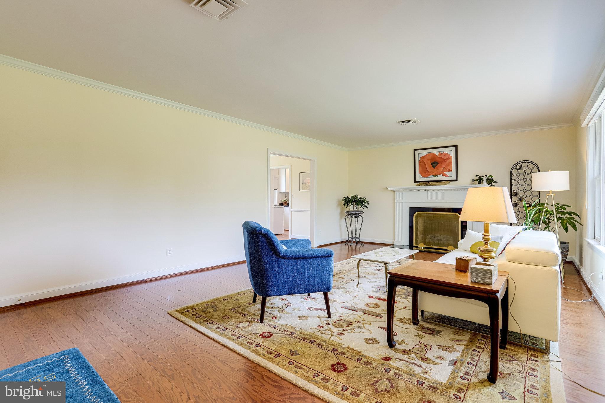 2411 North Glebe Road Arlington, VA 22207 - Photo 4 of 94 Gallery Image 4