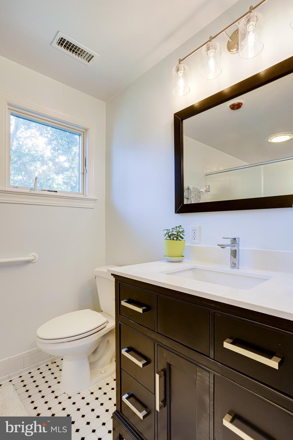 2411 North Glebe Road Arlington, VA 22207 - Photo 42 of 94 Gallery Image 42