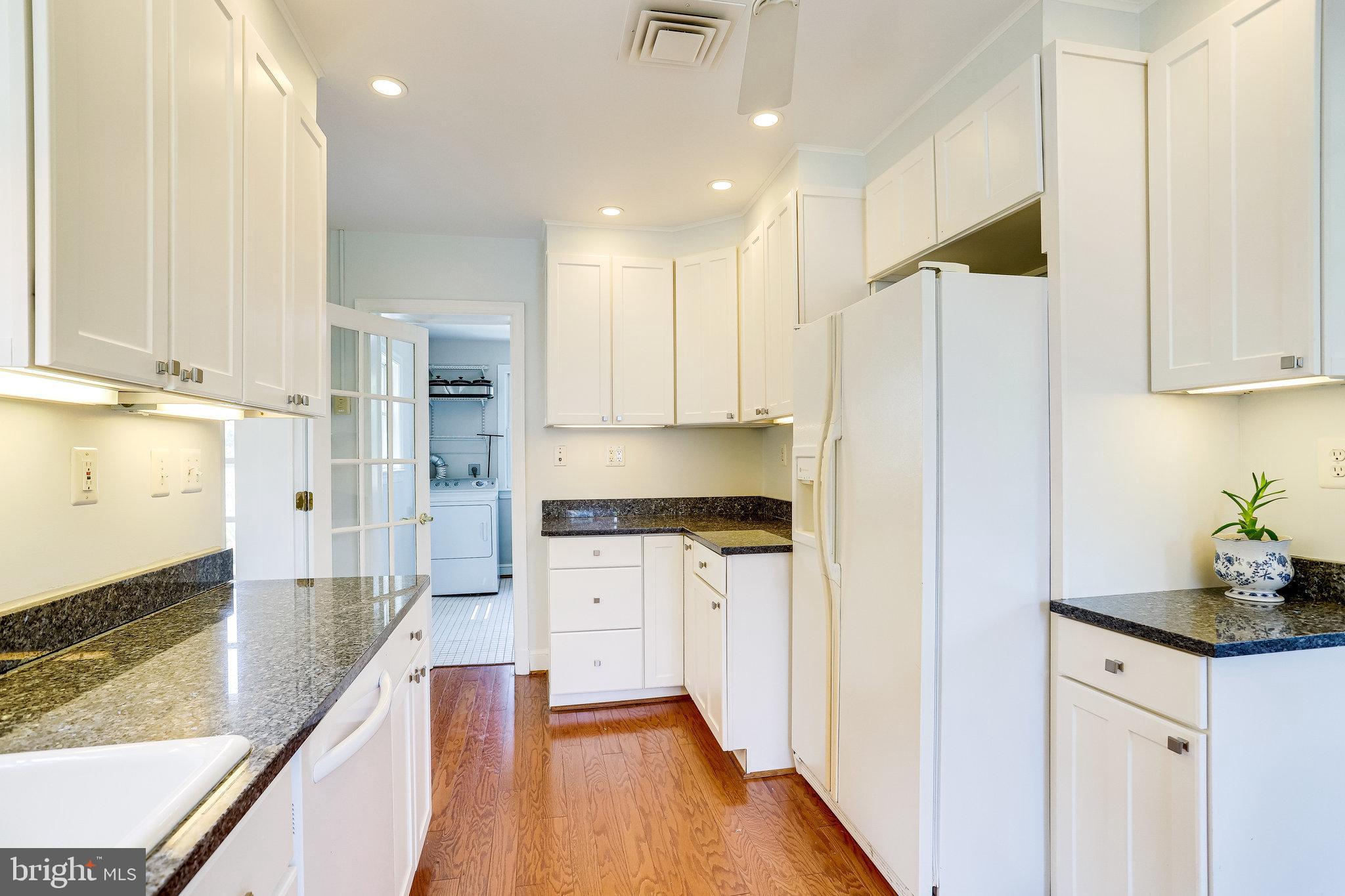 2411 North Glebe Road Arlington, VA 22207 - Photo 49 of 94 Gallery Image 49
