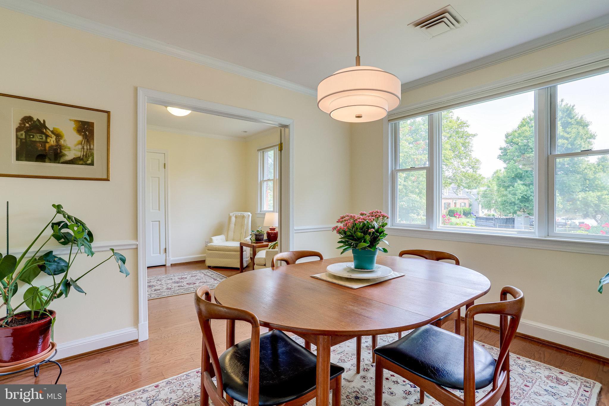 2411 North Glebe Road Arlington, VA 22207 - Photo 10 of 94 Gallery Image 10