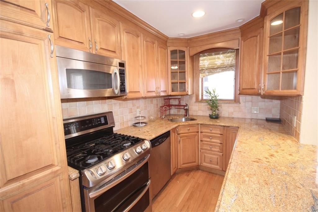 4735 Bedford Avenue Brooklyn, NY 11235 - Photo 7 of 20