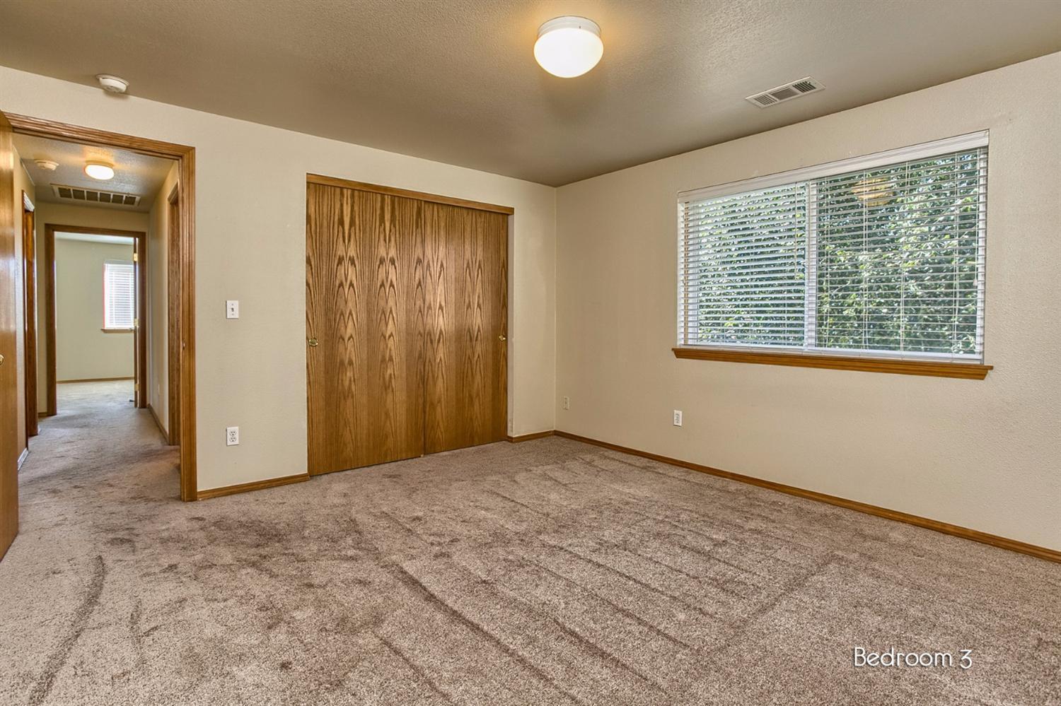 1919 Walnut Grove Lane Central Point, OR 97502 - Photo 22 of 29 Additional Photo