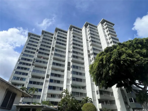 $2,900 | 1400 Pensacola Street, Unit 706, Honolulu, HI 96822
