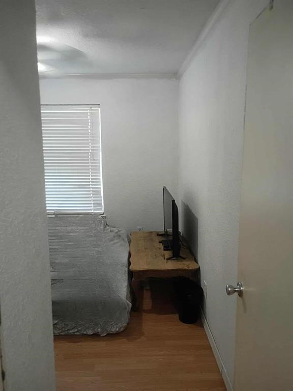 634 East Eubank Street Mabank, TX 75147 - Photo 15 of 40 a bathroom with a sink and a window