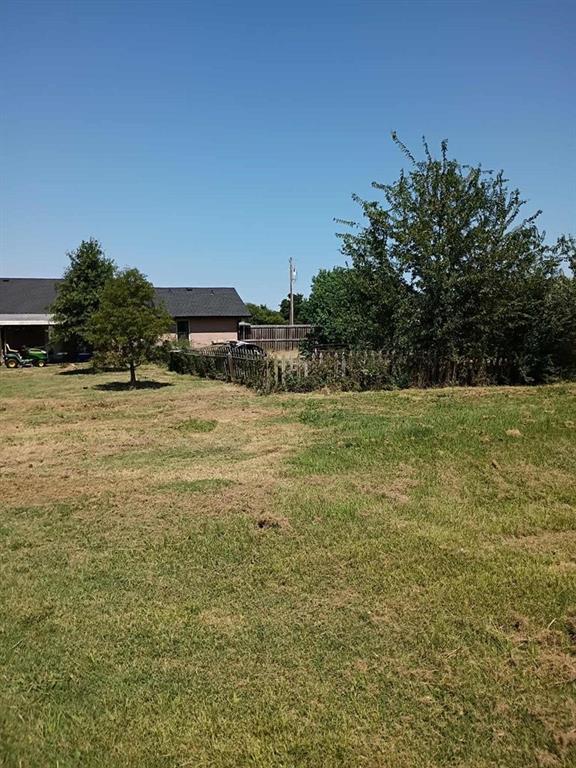 634 East Eubank Street Mabank, TX 75147 - Photo 32 of 40 a view of a ocean view