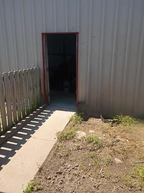 634 East Eubank Street Mabank, TX 75147 - Photo 7 of 40