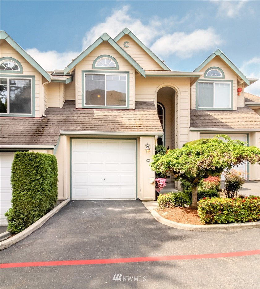 821 Sunset Boulevard Northeast, Unit C2 Renton, WA 98056 - Photo 2 of 26 Gallery Image 2