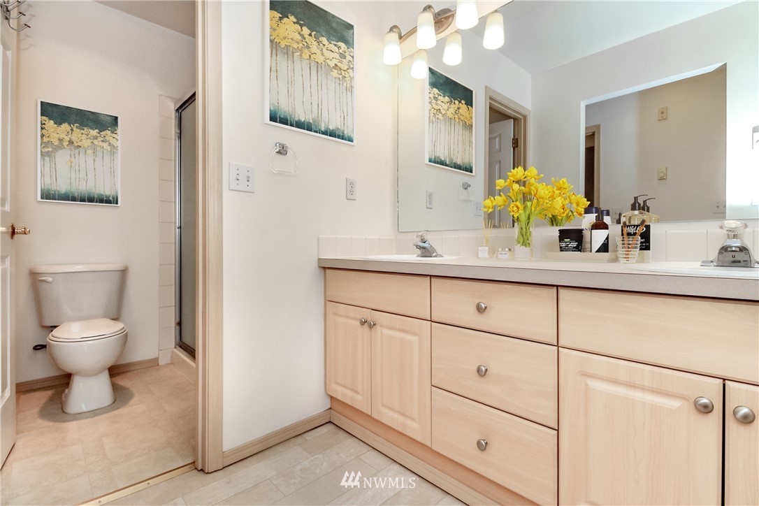 821 Sunset Boulevard Northeast, Unit C2 Renton, WA 98056 - Photo 20 of 26 Gallery Image 20