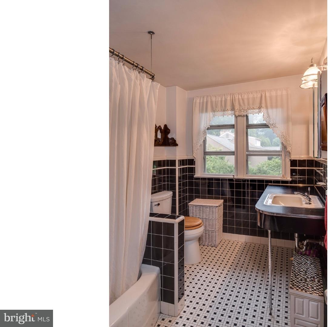 317 Ellis Road Havertown, PA 19083 - Photo 13 of 15