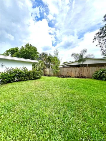 $3,300 | 4215 Northeast Carrol Court, Jensen Beach, FL 34957