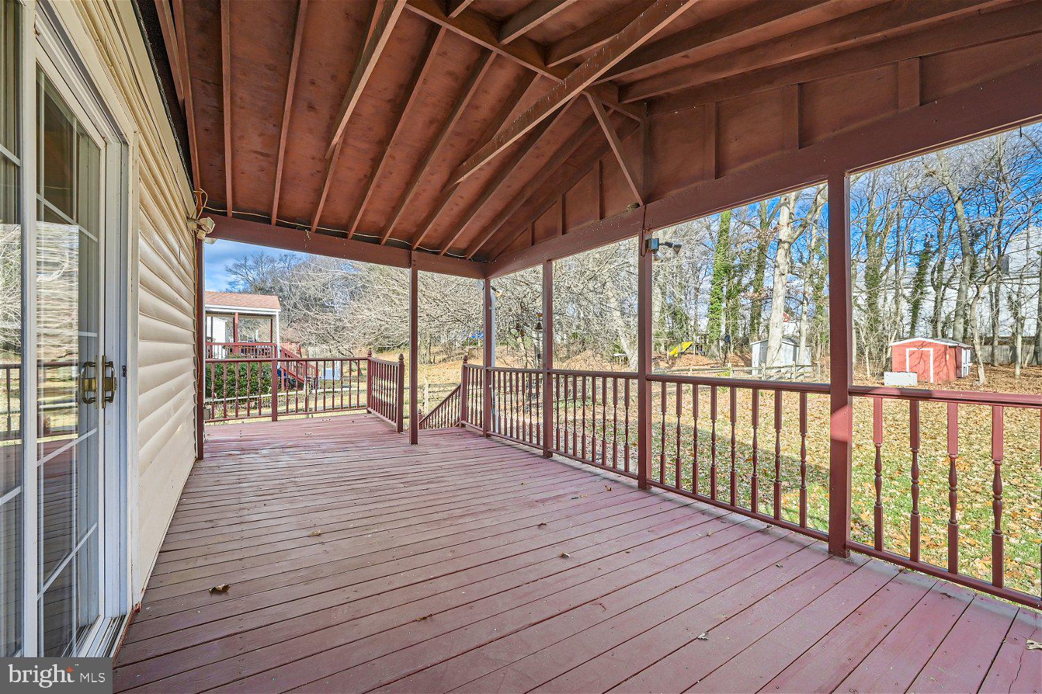 214 Rolling Road Gaithersburg, MD 20877 - Photo 17 of 24 Gallery Image 17