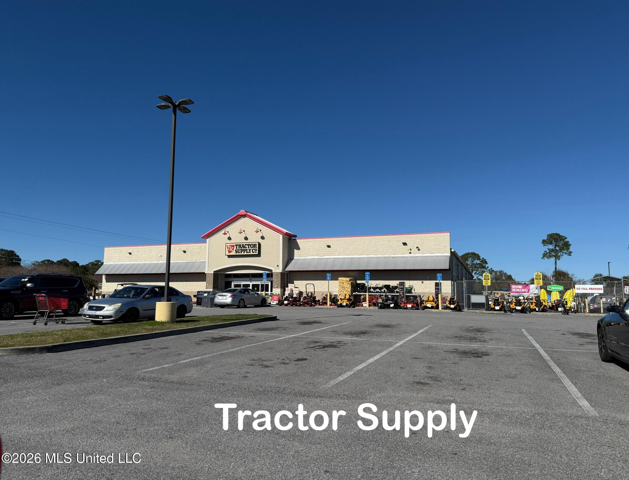 212 Capri Place, Unit 212 Ocean Springs, MS 39564 - Photo 38 of 44 Tractor Supply