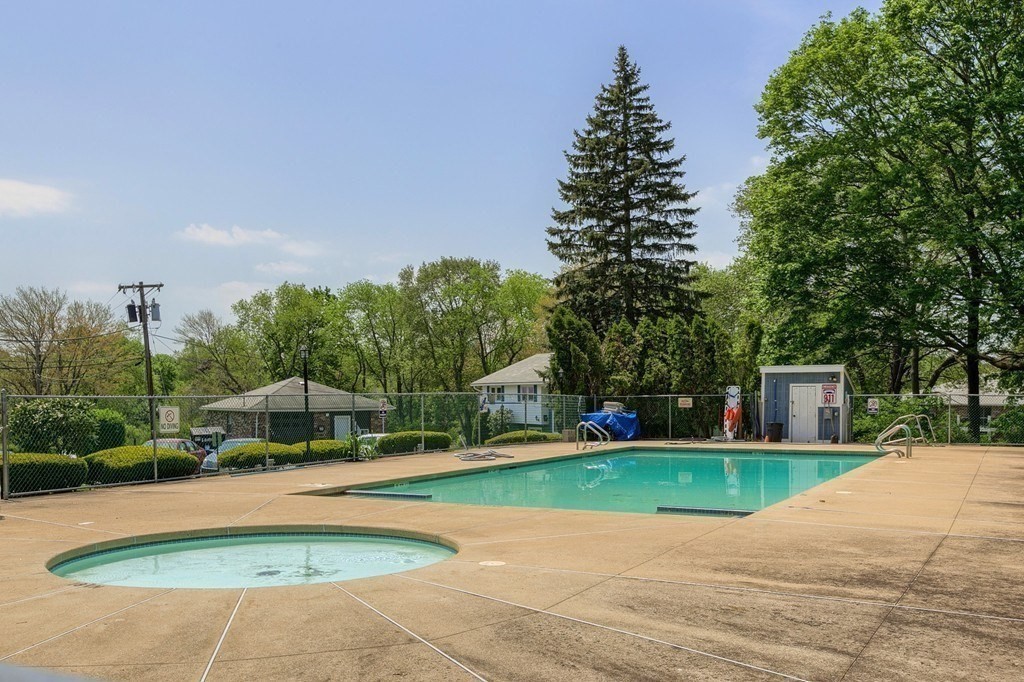 8 Walker Road, Unit 1 North Andover, MA 01845 - Photo 11 of 12 Gallery Image 11