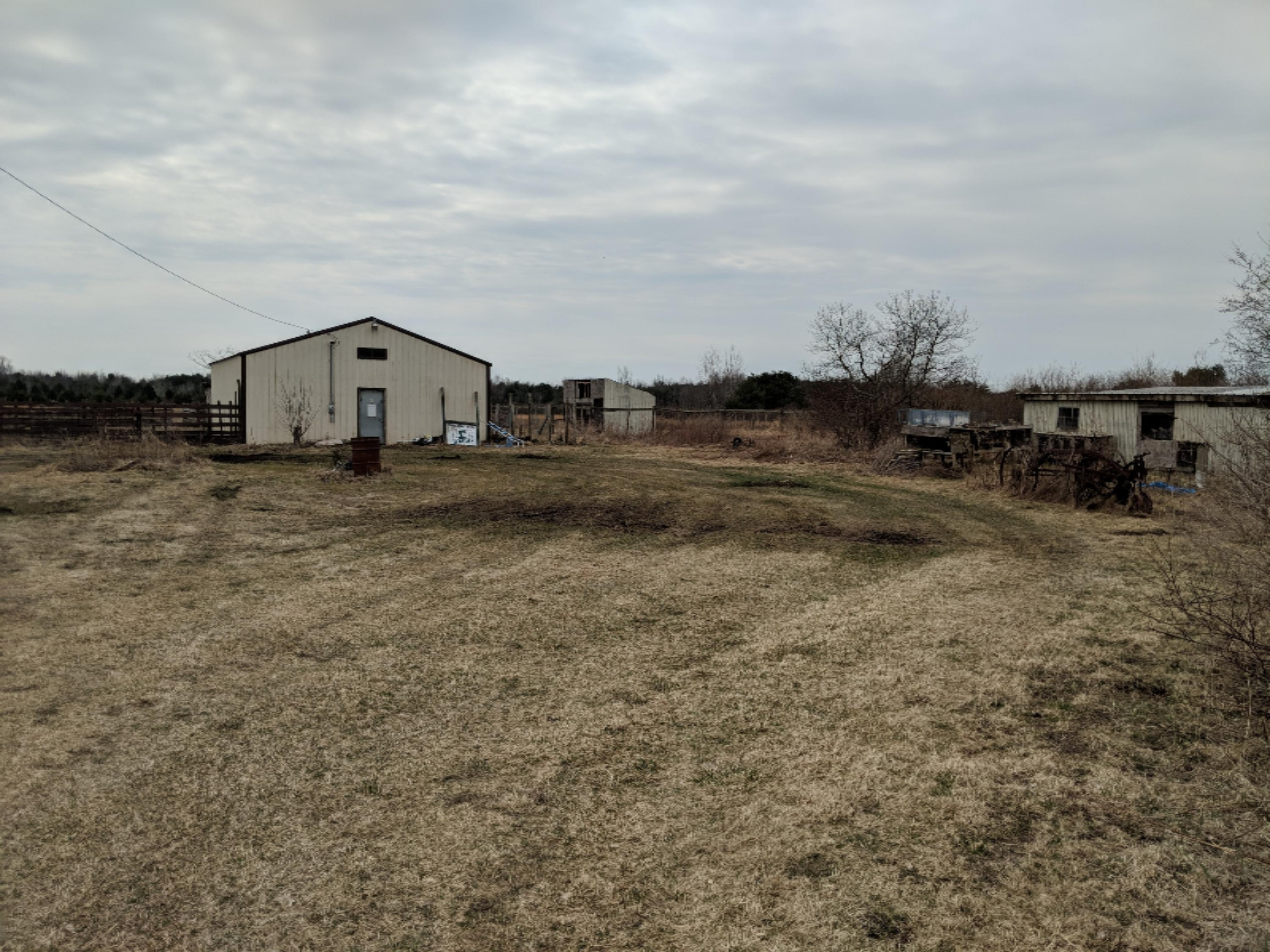 1113 East Riley-Thompson Road Muskegon, MI 49445 - Photo 5 of 38 IMG_20190407_124834