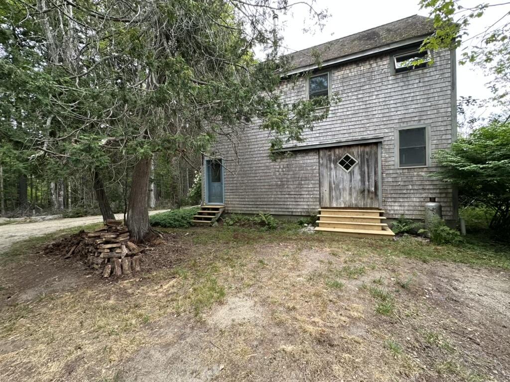 496 Old County Road Sedgwick, ME 04676 - Photo 53 of 65 Barn new steps2
