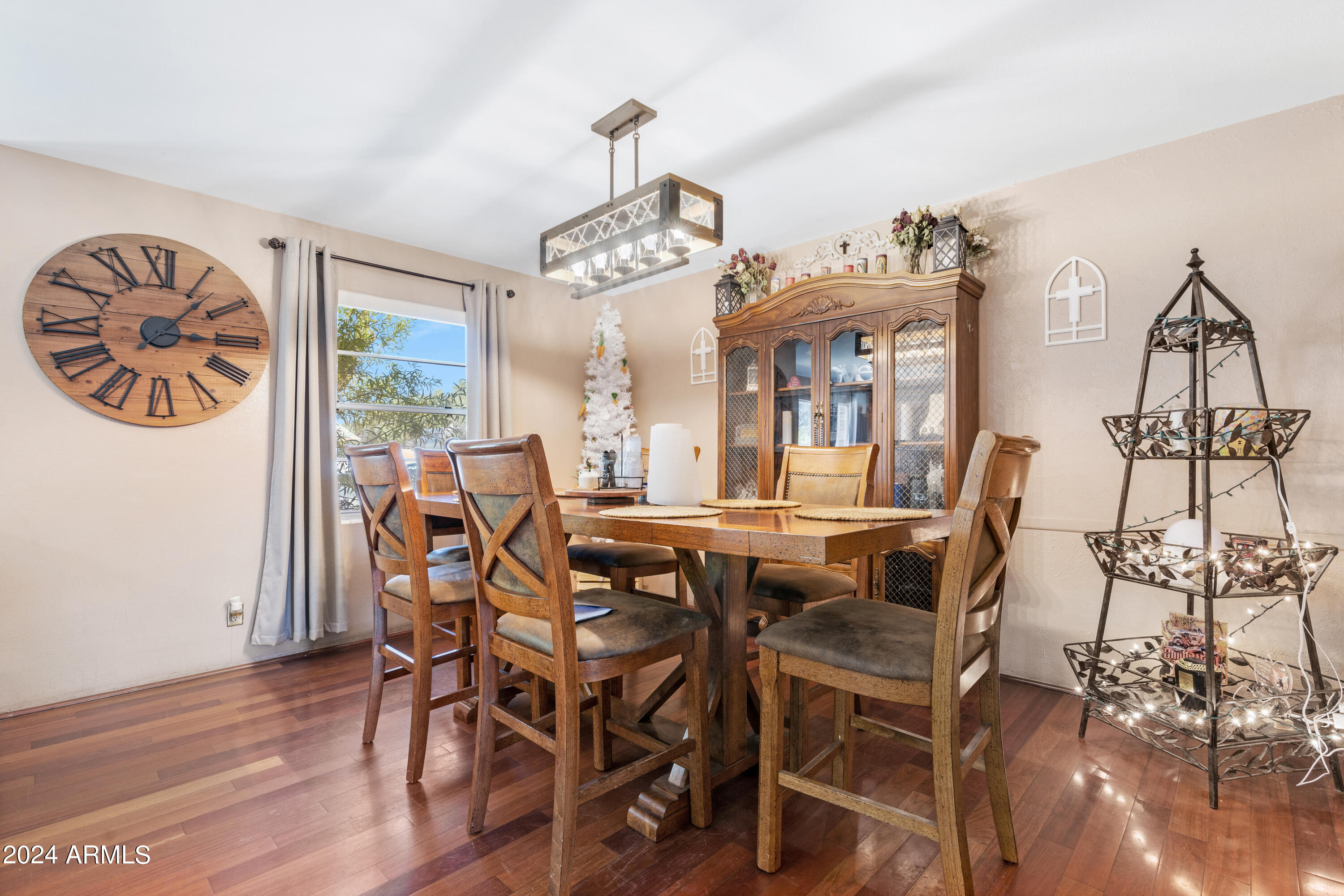 8026 South 13th Place Phoenix, AZ 85042 - Photo 14 of 48 DSC07931