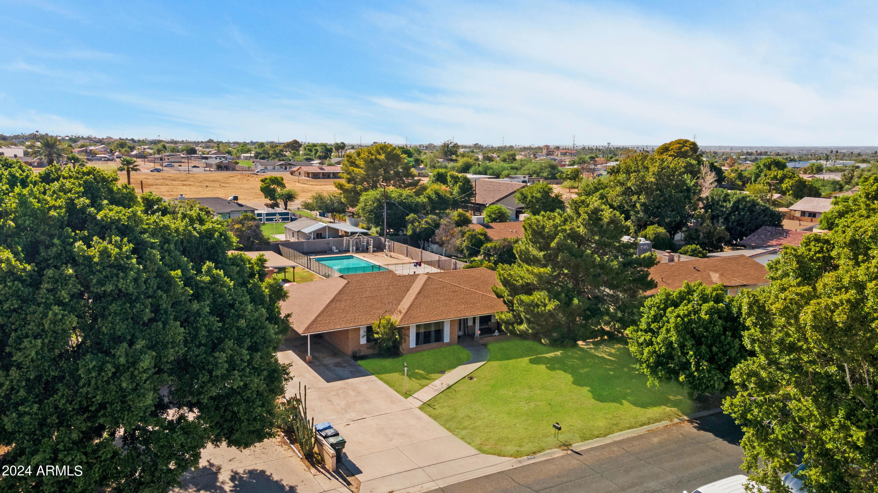 8026 South 13th Place Phoenix, AZ 85042 - Photo 6 of 48 DJI_0329