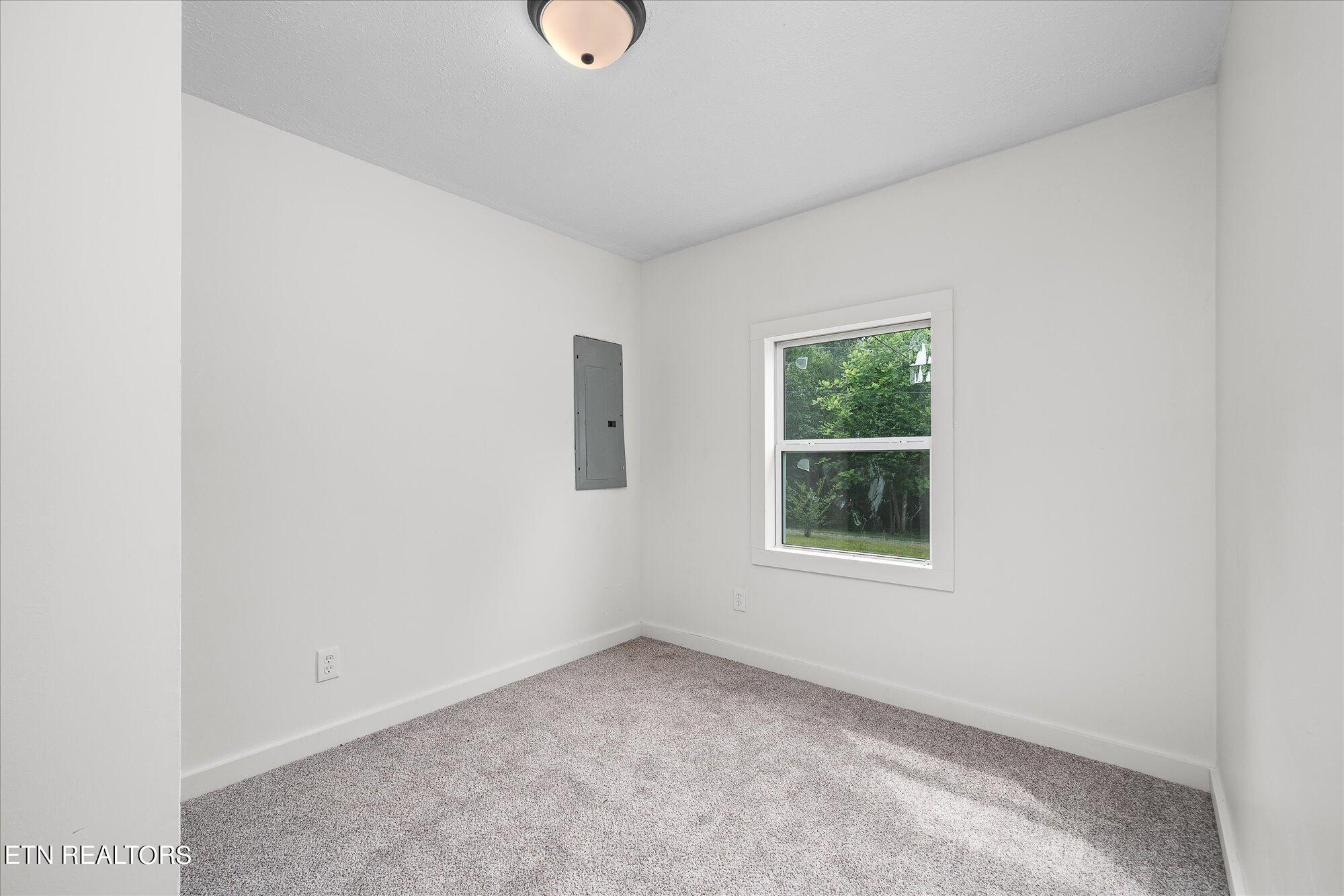 837 Slaven Ridge Road Jamestown, TN 38556 - Photo 17 of 22 16-837 Slaven Ridge Rd-88