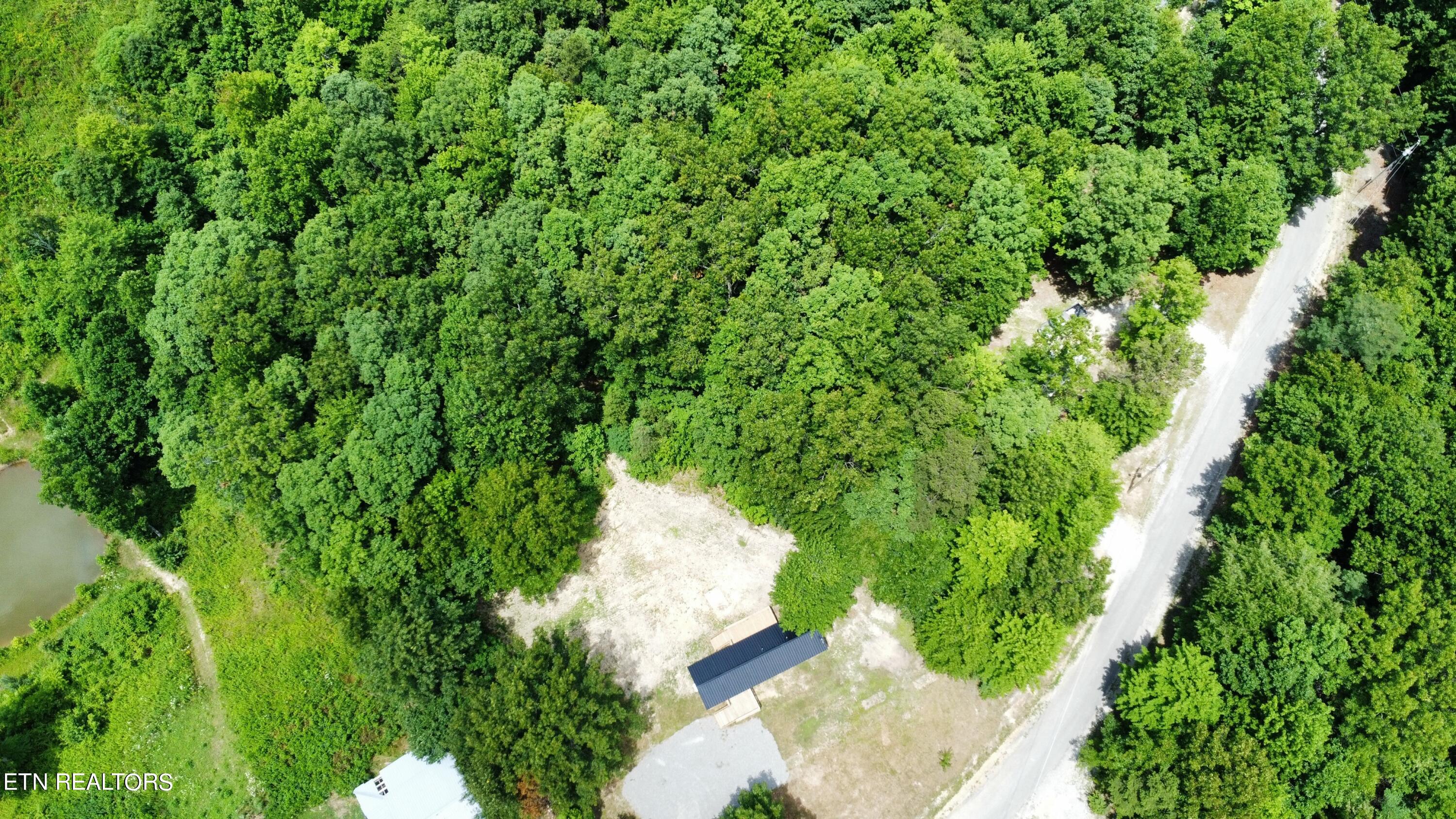 837 Slaven Ridge Road Jamestown, TN 38556 - Photo 2 of 22 IMG_0297