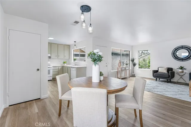 $765,000 | 9594 Pettswood Drive, Unit 4, Huntington Beach, CA 92646