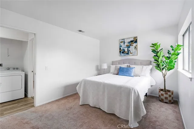 $765,000 | 9594 Pettswood Drive, Unit 4, Huntington Beach, CA 92646