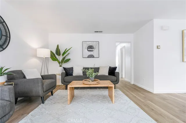 $765,000 | 9594 Pettswood Drive, Unit 4, Huntington Beach, CA 92646