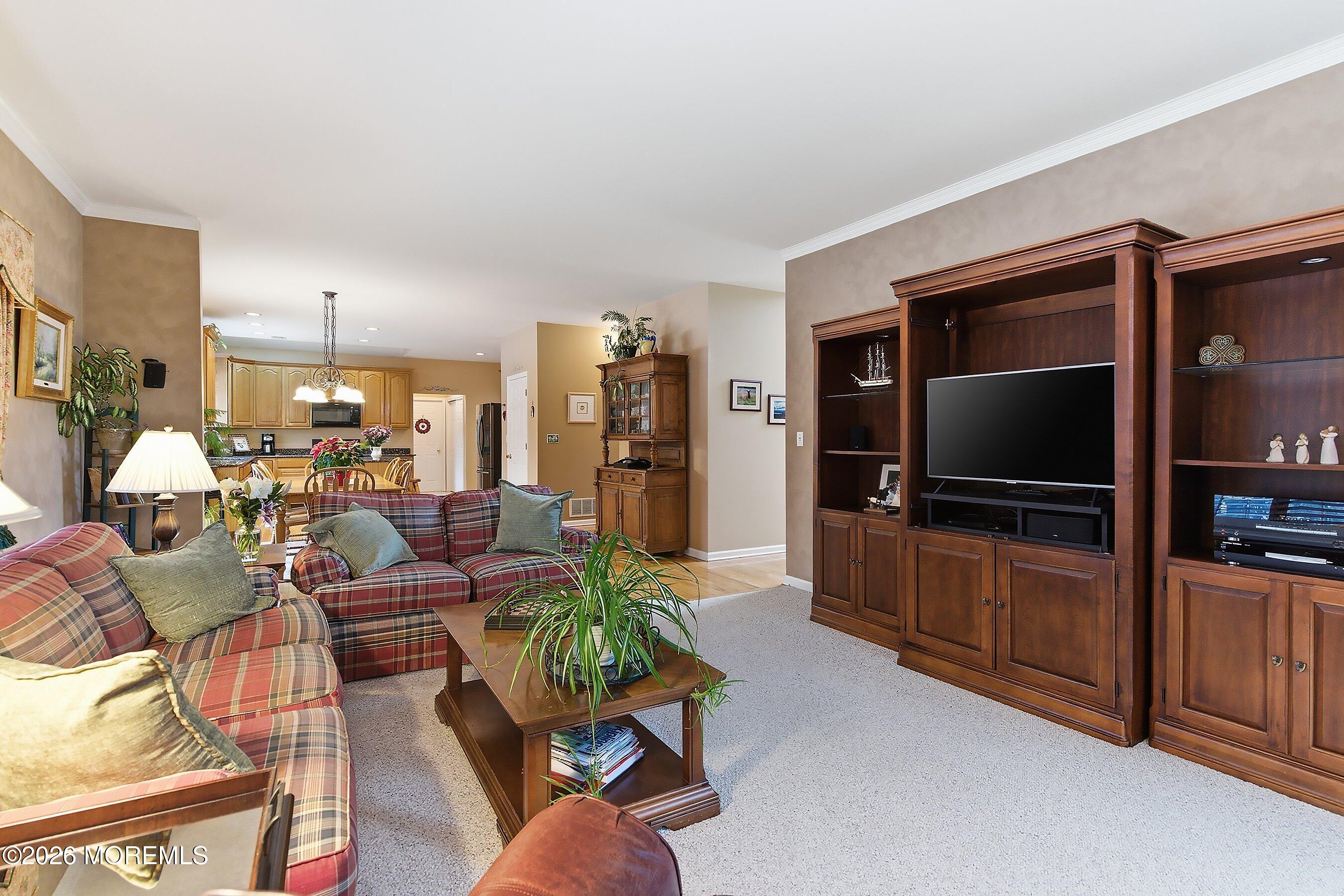 433 Meadowood Road Jackson, NJ 08527 - Photo 17 of 48 22-Family 1B