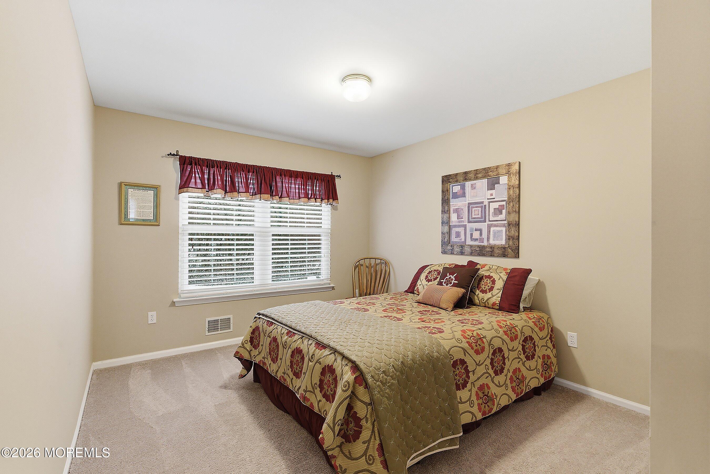 433 Meadowood Road Jackson, NJ 08527 - Photo 24 of 48 29-Bed 1B