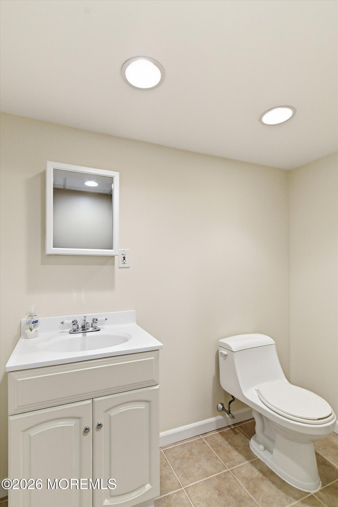 433 Meadowood Road Jackson, NJ 08527 - Photo 32 of 48 37-Powder 1