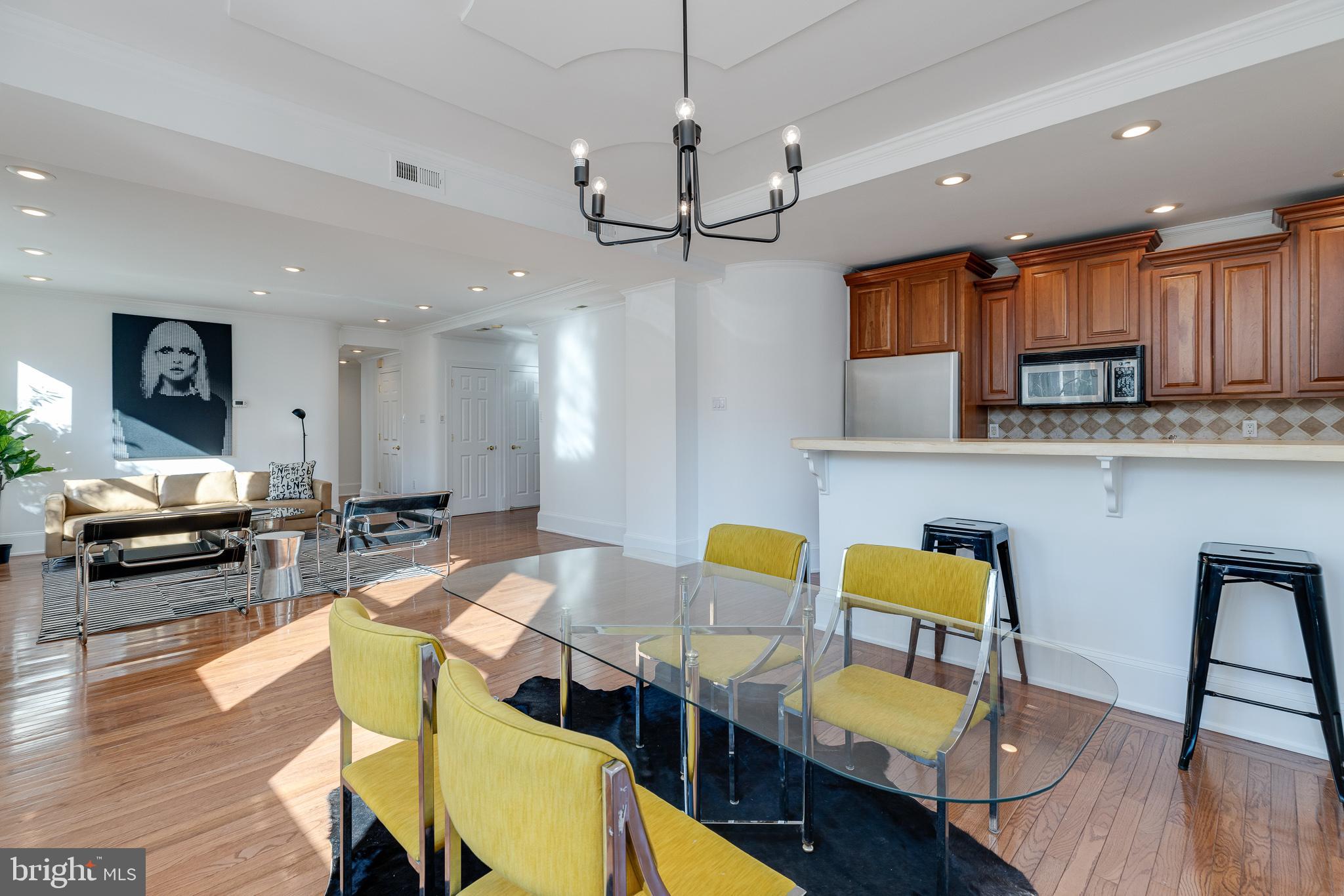 250 South 17th Street, Unit 100 Philadelphia, PA 19103 - Photo 13 of 37