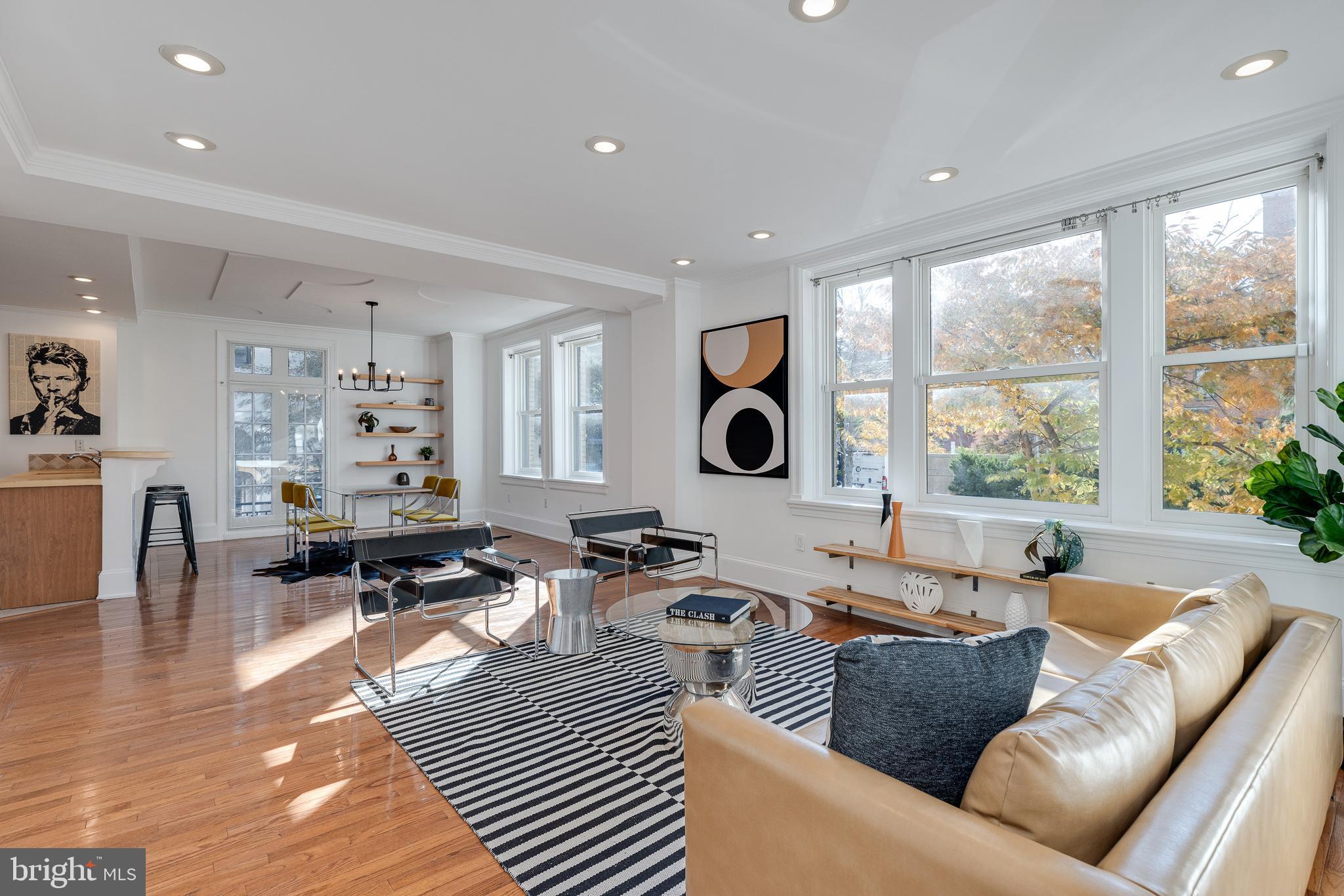 250 South 17th Street, Unit 100 Philadelphia, PA 19103 - Photo 4 of 37