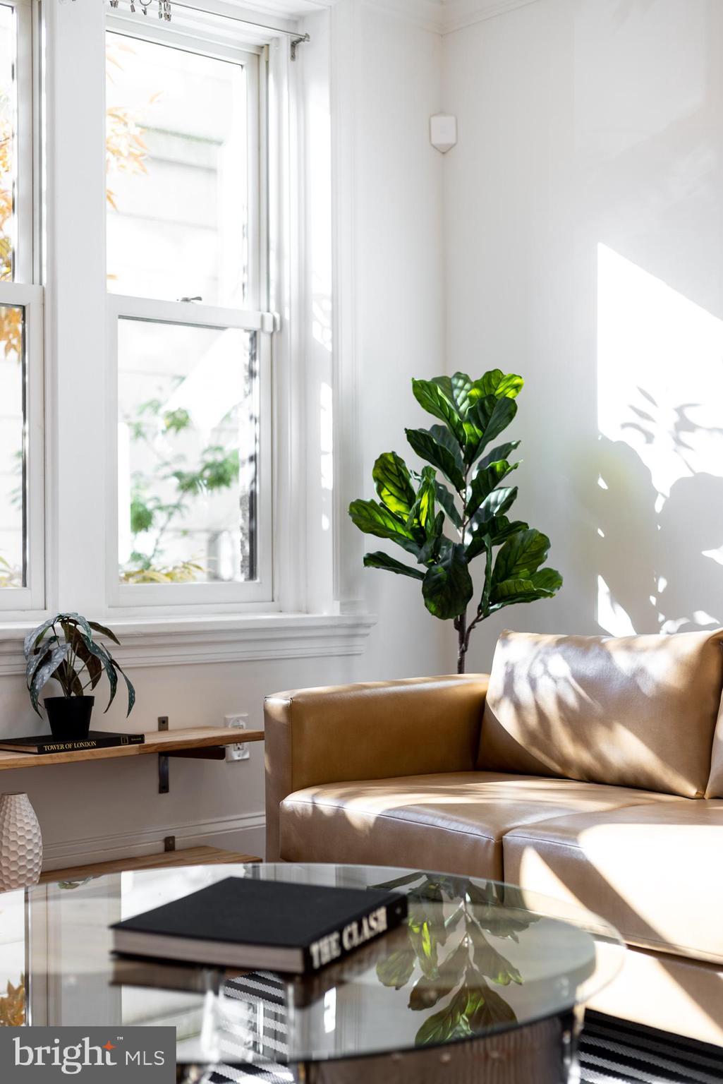 250 South 17th Street, Unit 100 Philadelphia, PA 19103 - Photo 6 of 37