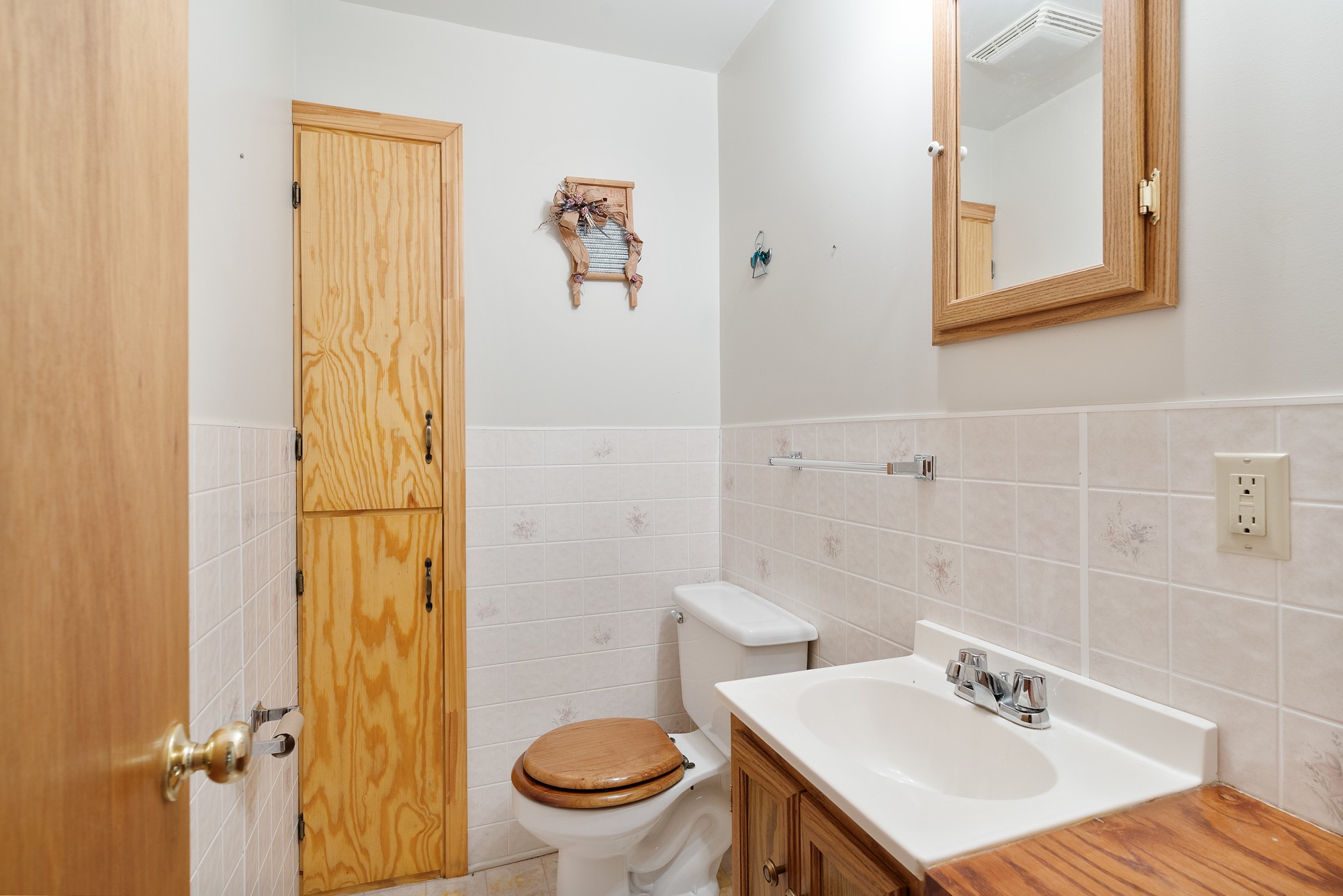 8915 Lyles Road Lyles, TN 37098 - Photo 35 of 39 a bathroom with a sink and a toilet