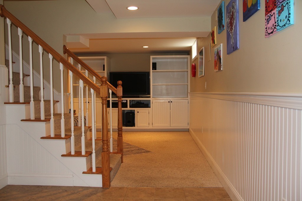 42 Wanders Drive Hingham, MA 02043 - Photo 24 of 30