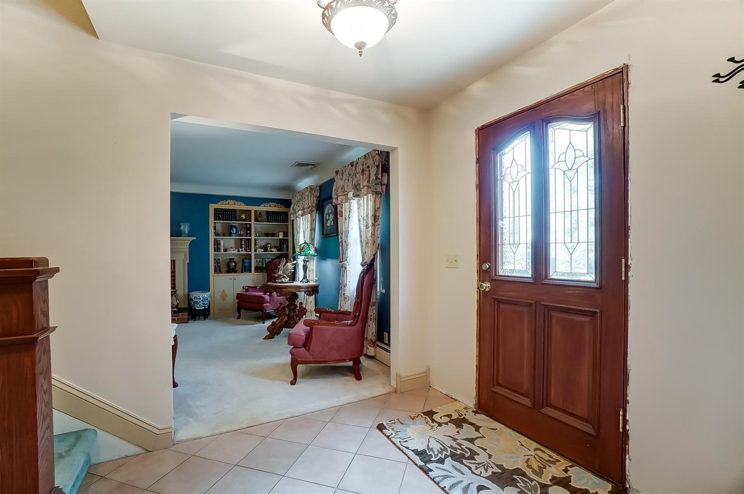 2126 Bell Road Hamilton, OH 45013 - Photo 2 of 50