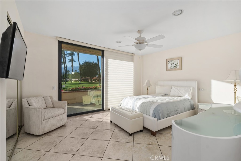 68 La Ronda Drive Rancho Mirage, CA 92270 - Photo 18 of 33
