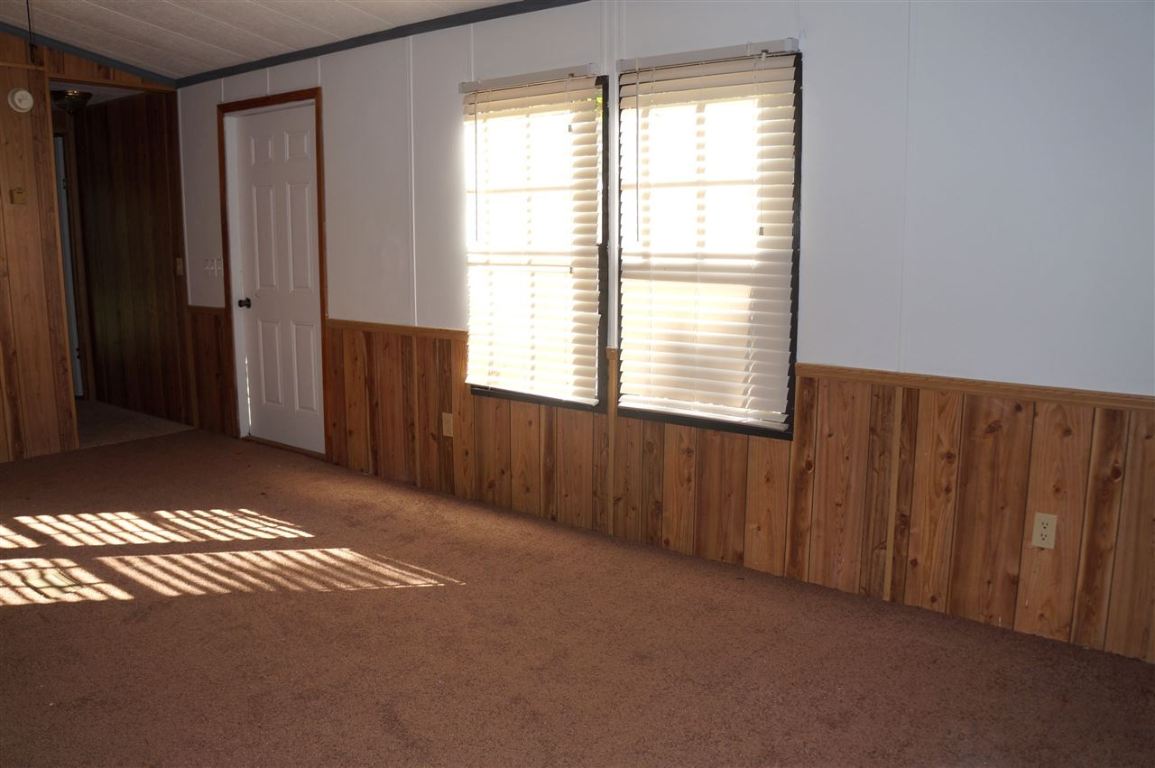 1707 Broadway Lake Road Anderson, SC 29621 - Photo 3 of 9 Gallery Image 3