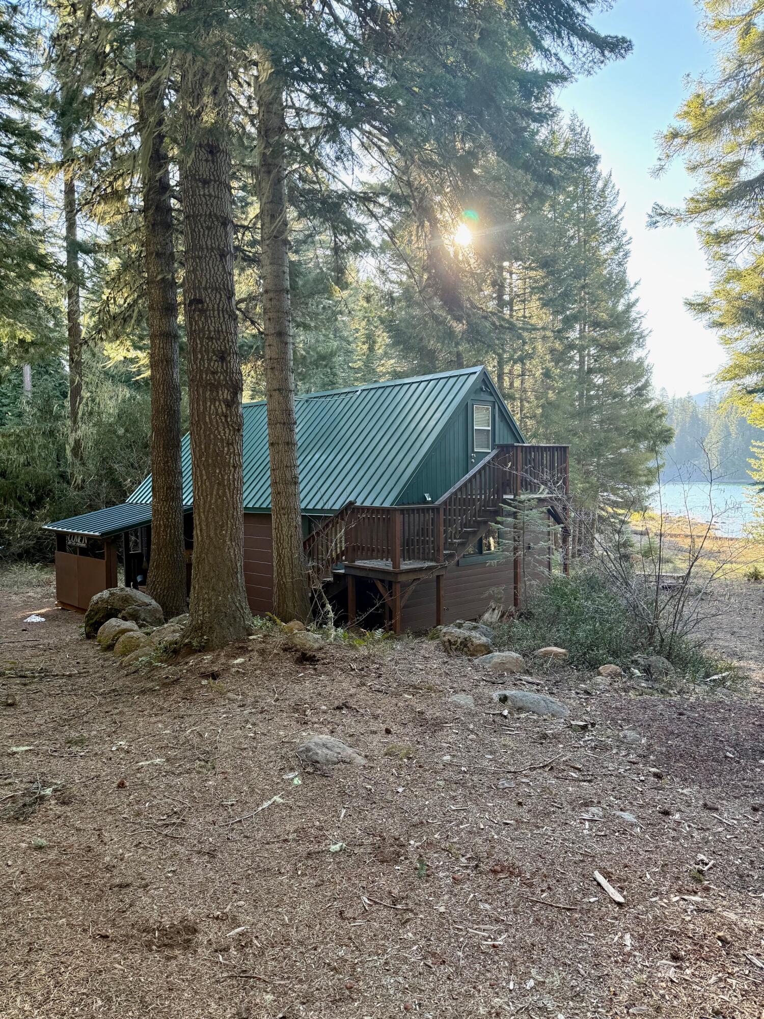 10 Fish Lake Ashland, OR 97520 - Photo 23 of 40