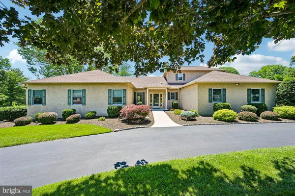 $1,069,000 | 1701 Wellsly Road, Dresher, PA 19025