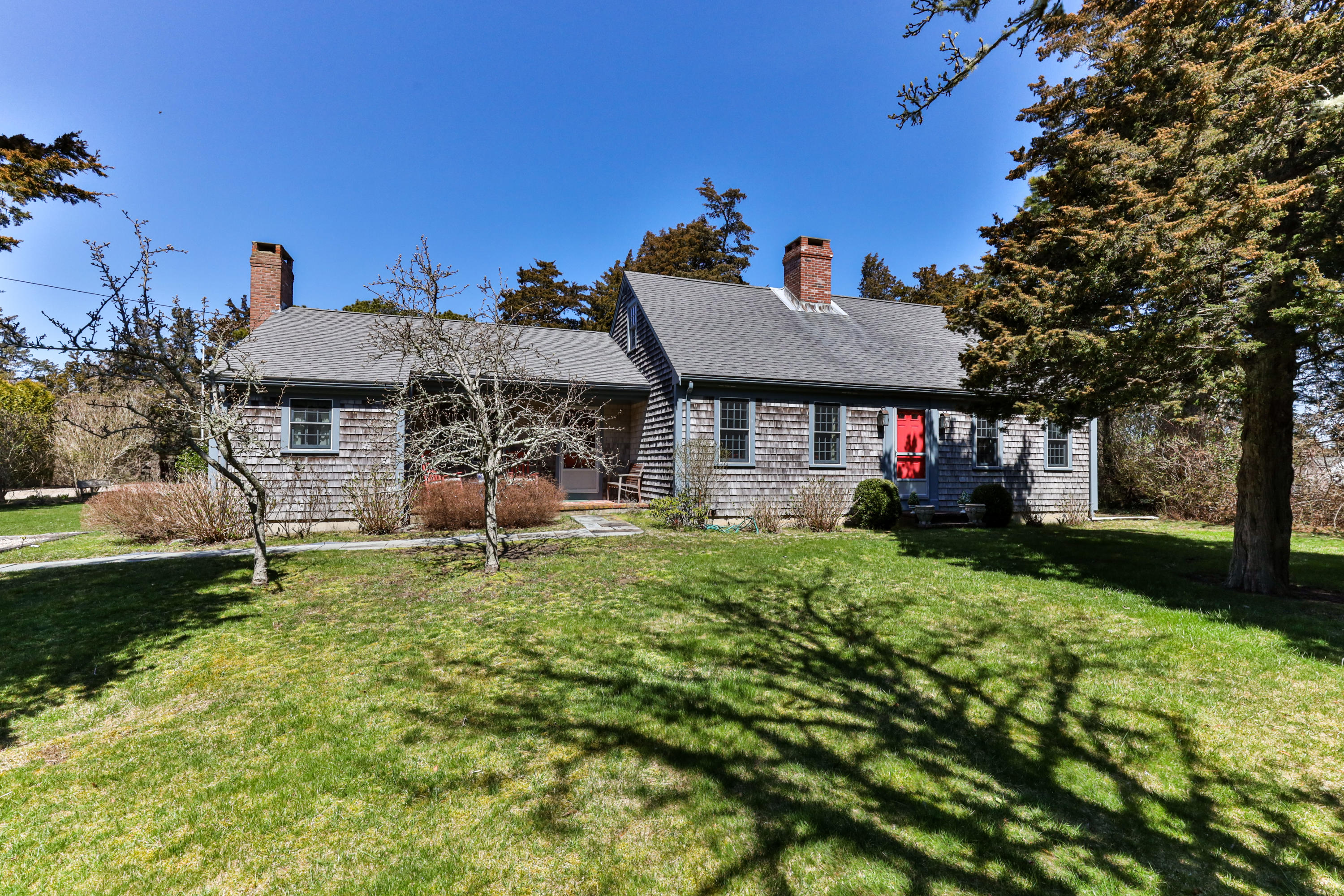 24 Briar Spring Road Orleans, MA 02653 - Photo 1 of 60 24BriLR-2
