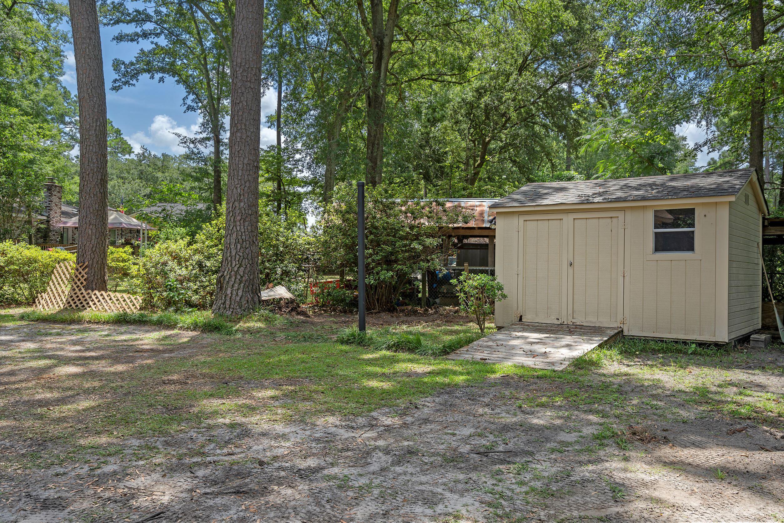 108 Arbor Road Summerville, SC 29485 - Photo 19 of 20 108aa15