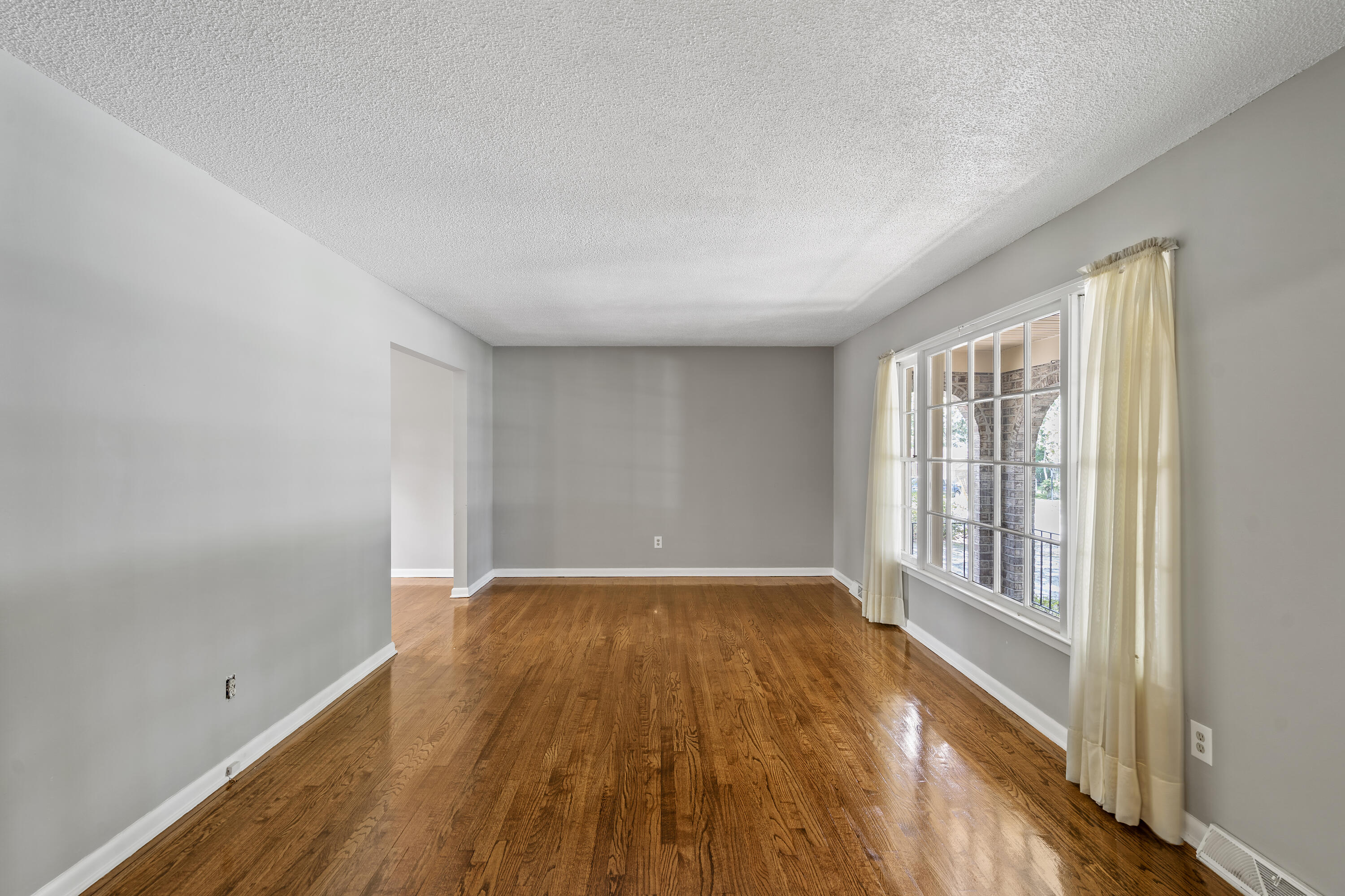 108 Arbor Road Summerville, SC 29485 - Photo 4 of 20 108a4