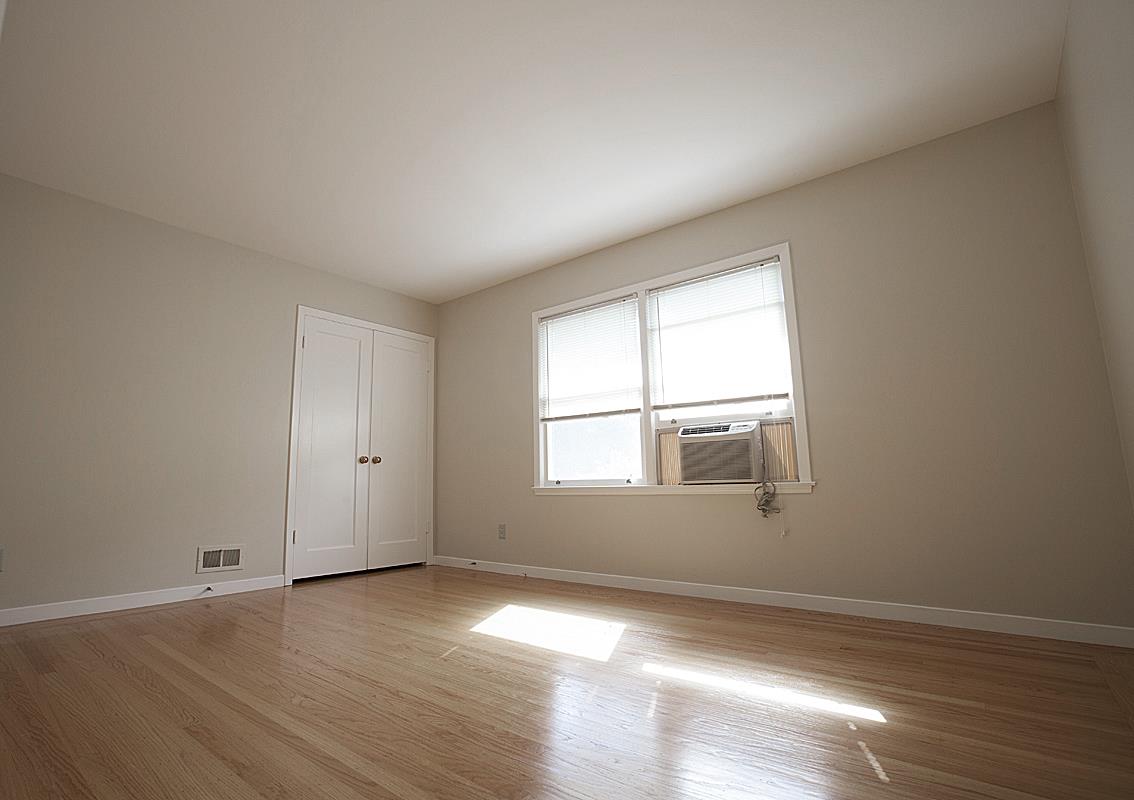 Marcussen Drive Menlo Park, CA 94025 - Photo 5 of 13