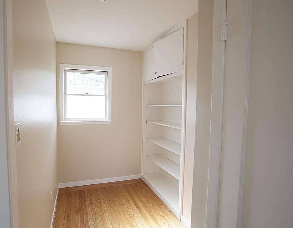 Marcussen Drive Menlo Park, CA 94025 - Photo 8 of 13