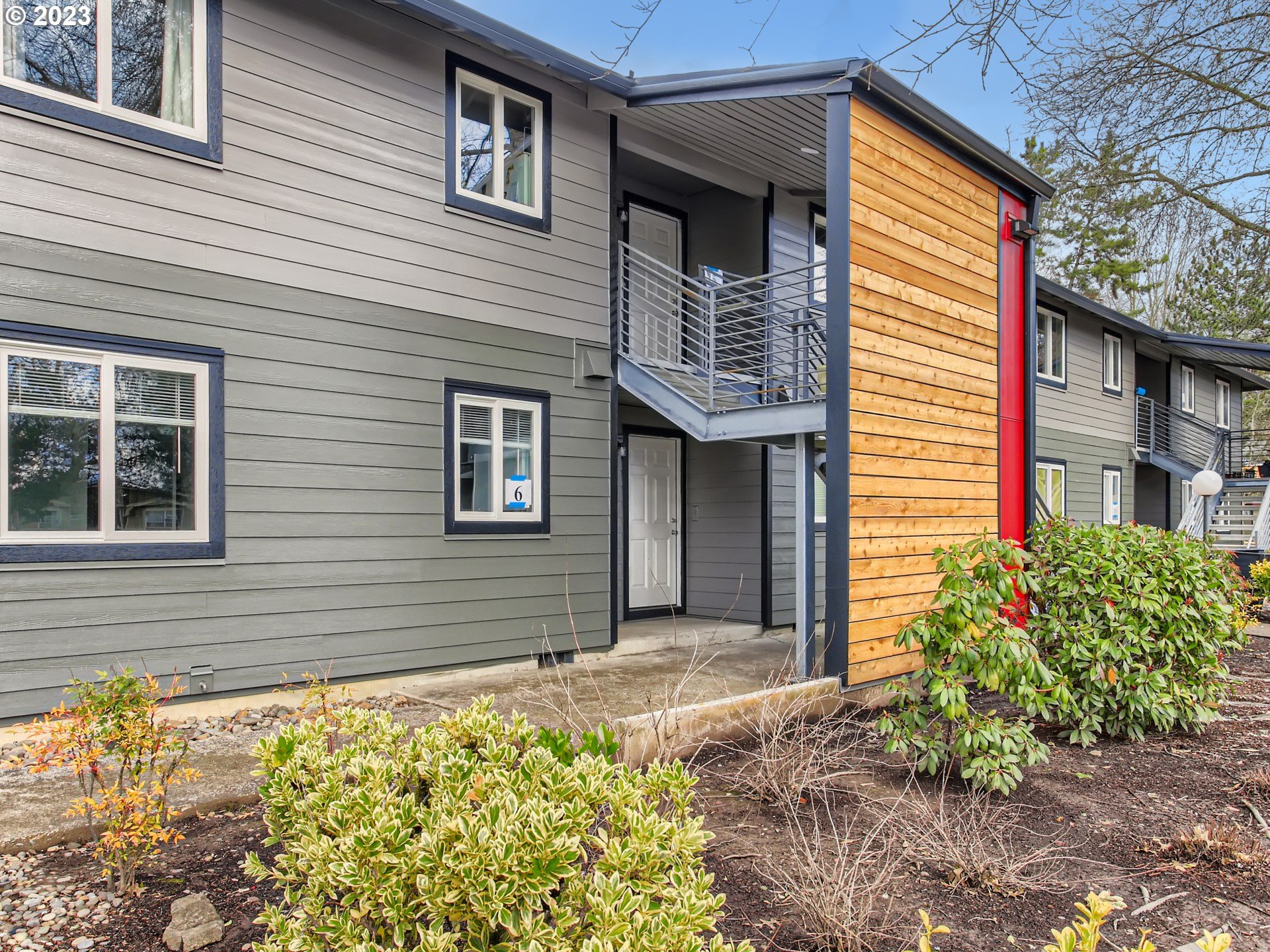 12600 Northwest Barnes Road, Unit 8 Portland, OR 97229 - Photo 1 of 21 Exterior