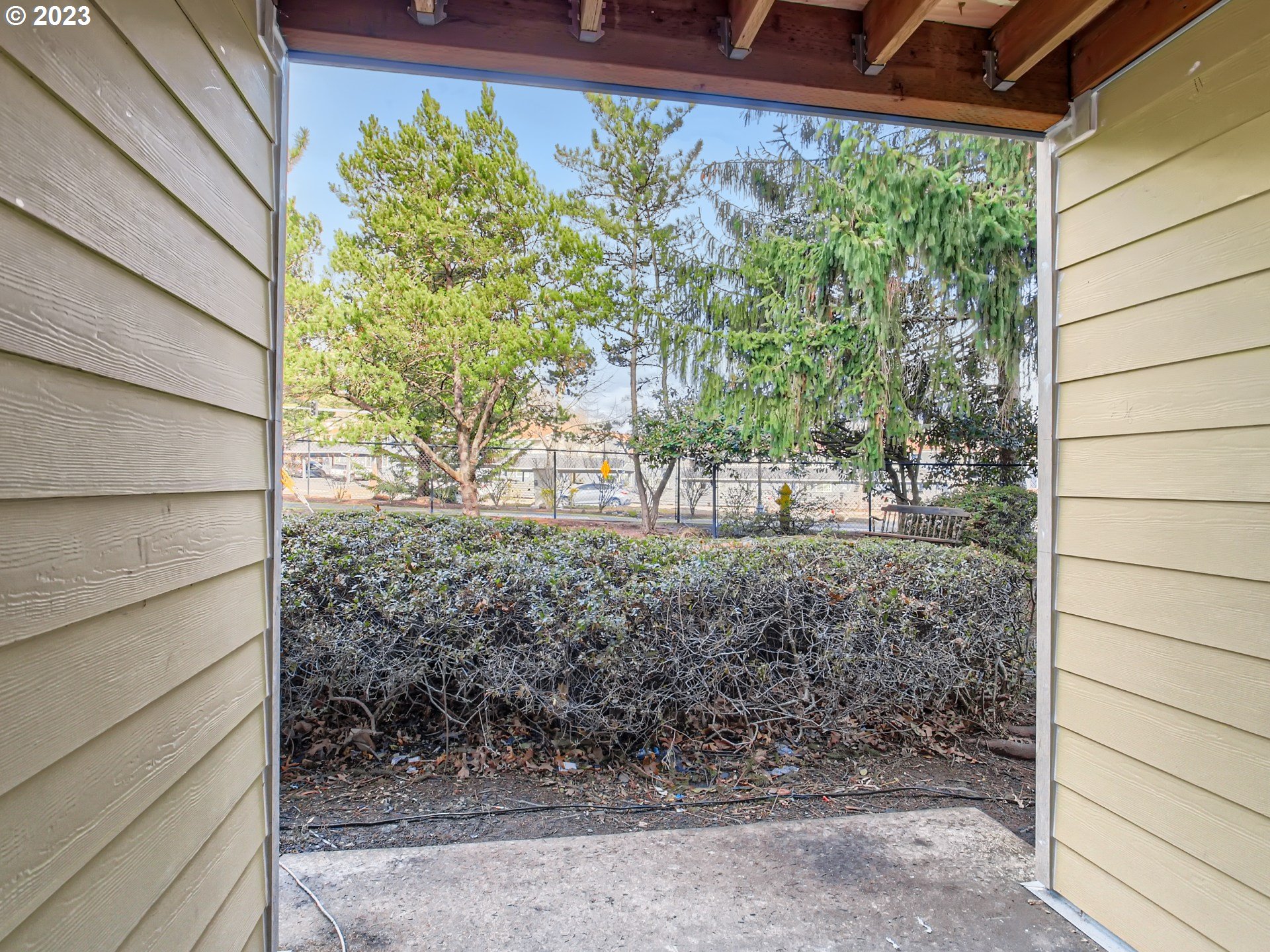 12600 Northwest Barnes Road, Unit 8 Portland, OR 97229 - Photo 14 of 21 Patio