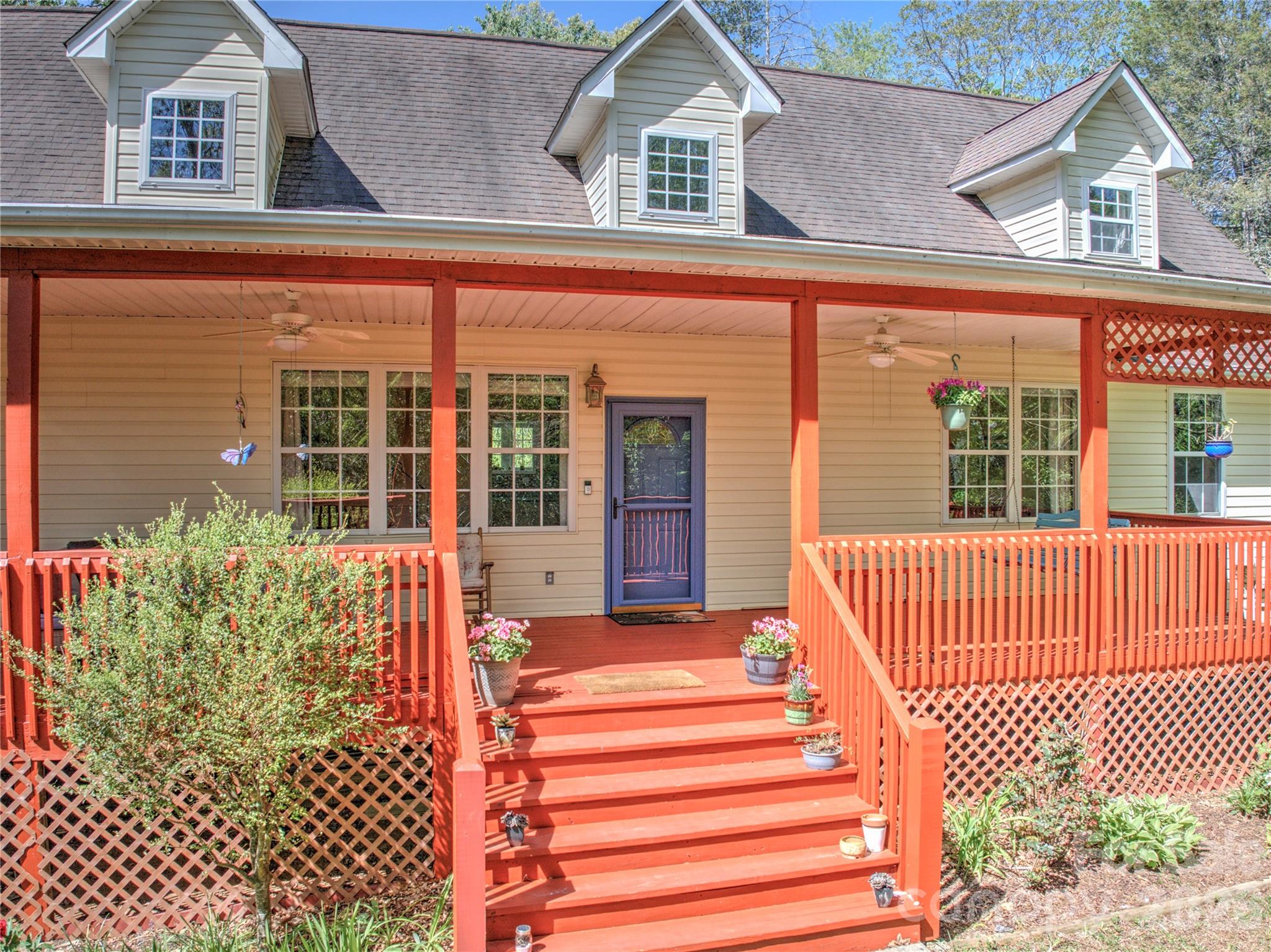64 Wyoming Road Asheville, NC 28803 - Photo 1 of 42