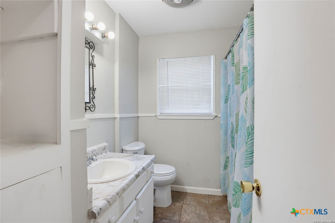 1502 Eichen Road New Braunfels, TX 78130 - Photo 22 of 26 Gallery Image 22
