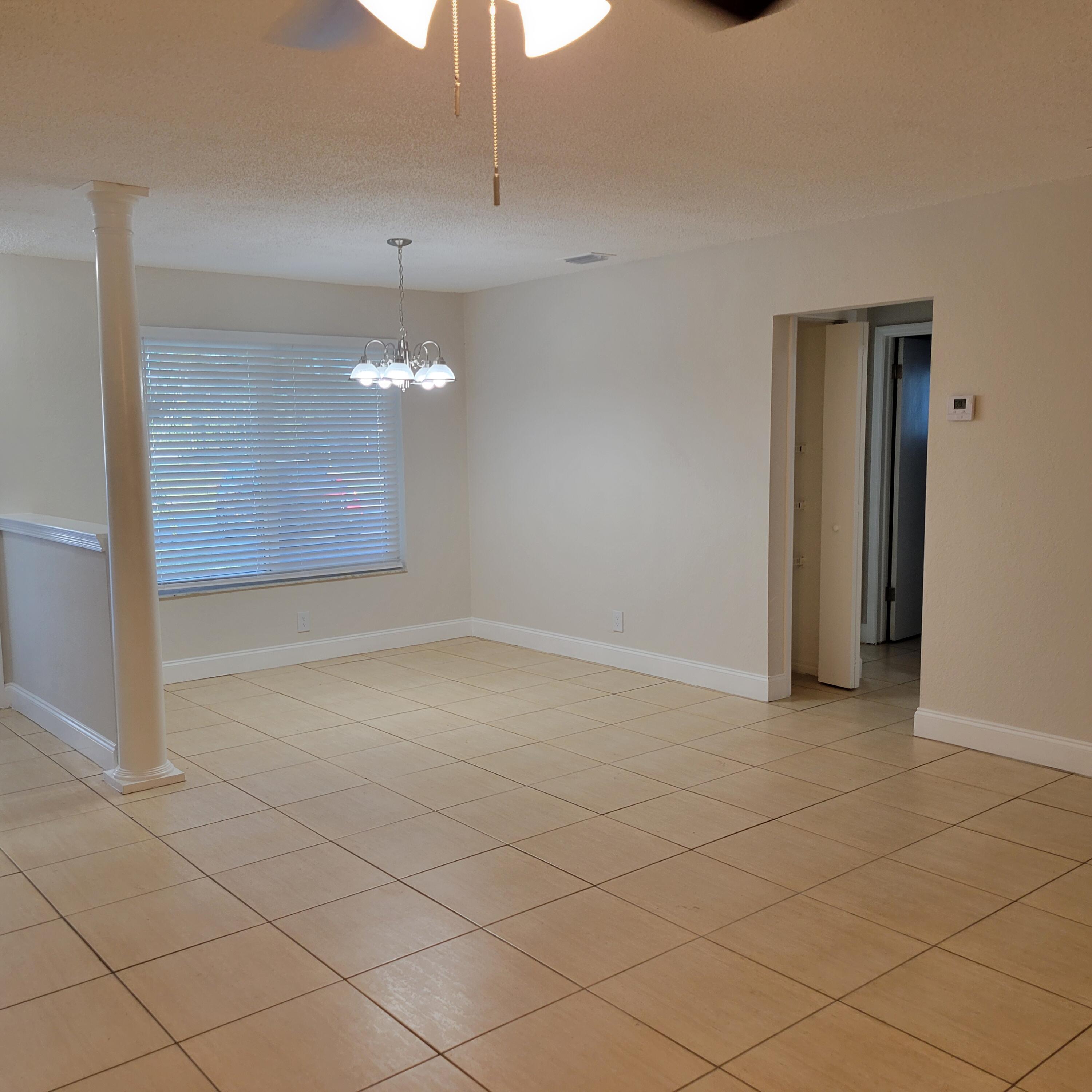 9690 Colorado Court Boca Raton, FL 33434 - Photo 4 of 25 20230114_082407